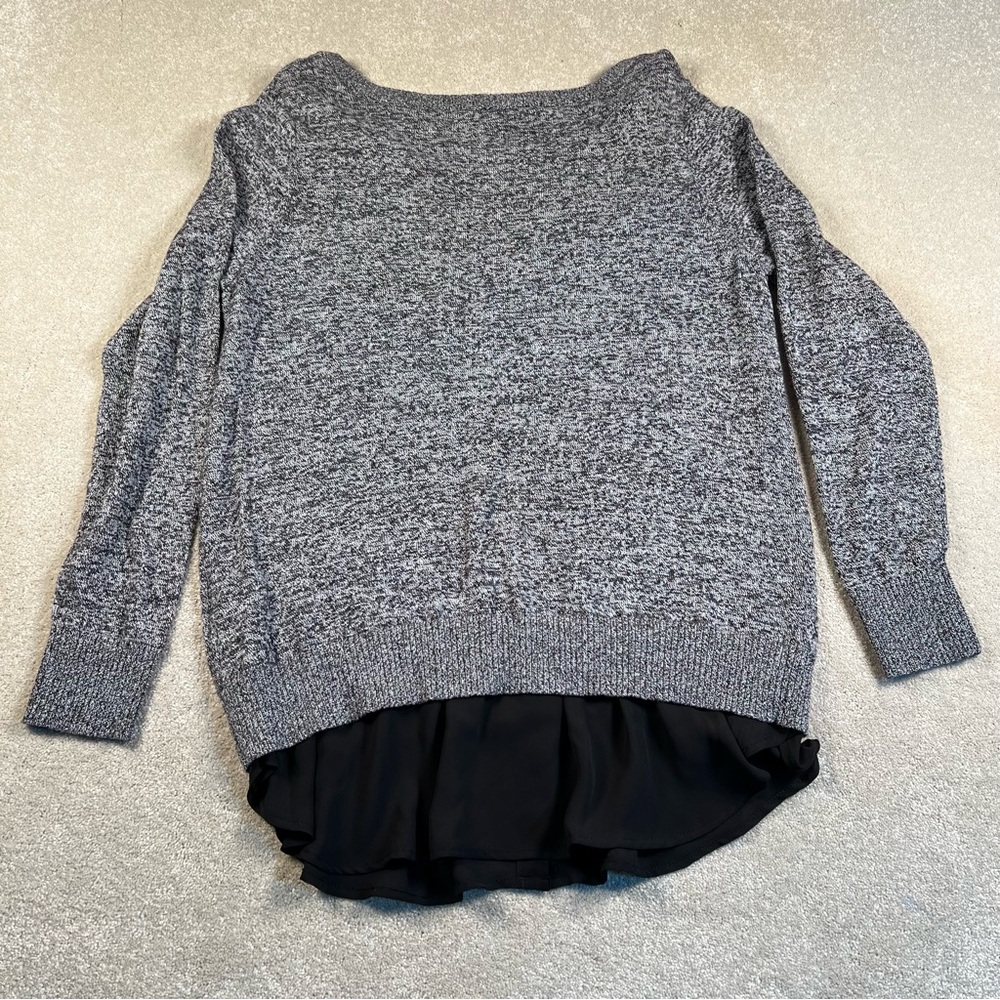 Torrid Black sweater Marbled floral embroidery faux‎ undershirt Medium/00 - Picture 5 of 11